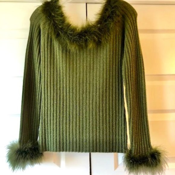 Y2K VERTIGO PARIS Olive Feather Collar & Cuff Sweater Rib Knit SZ M - Picture 1 of 3